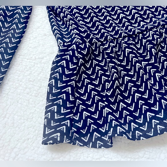 Peplum Navy and White Blouse with Aztec Inspired Print - Picture 6 of 6